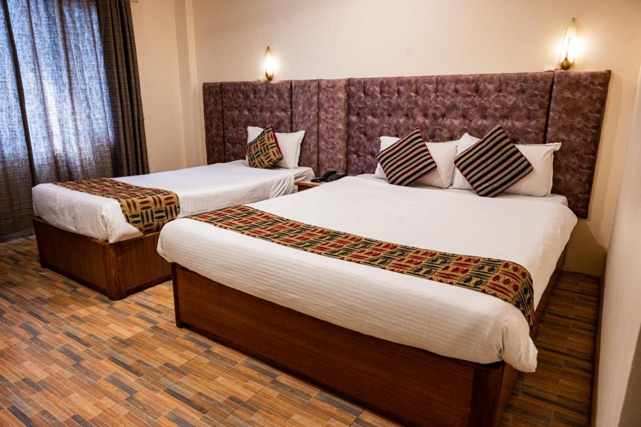 Kathmandu Prince Hotel מראה חיצוני תמונה