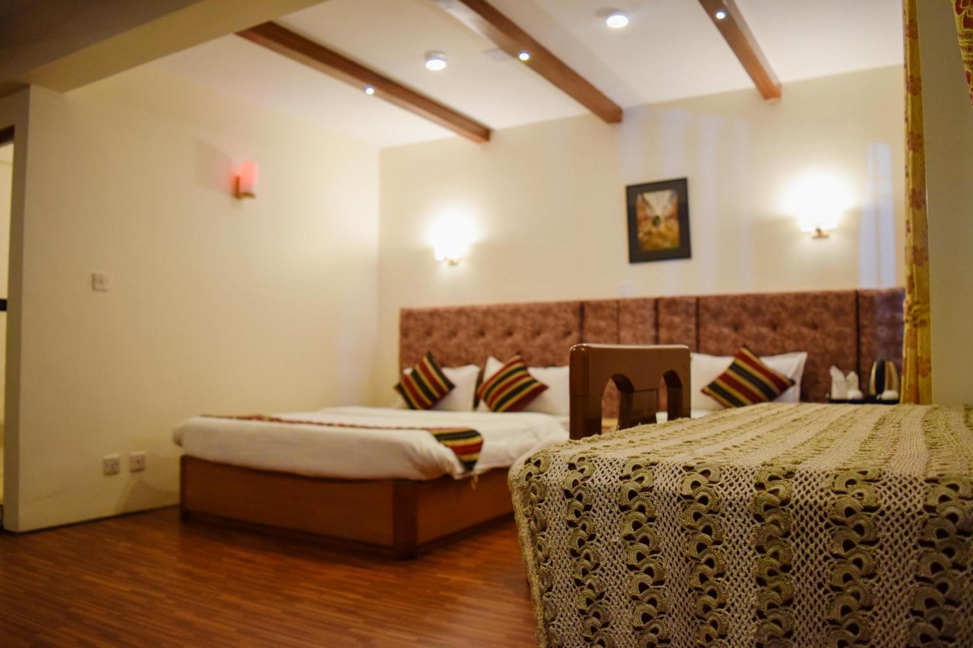 Kathmandu Prince Hotel מראה חיצוני תמונה