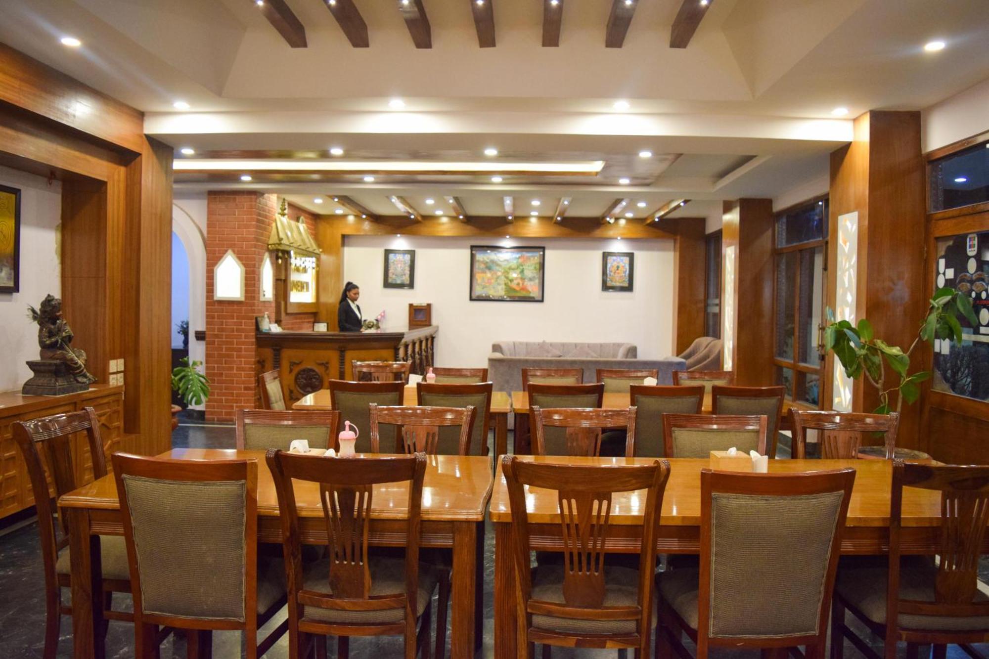 Kathmandu Prince Hotel מראה חיצוני תמונה