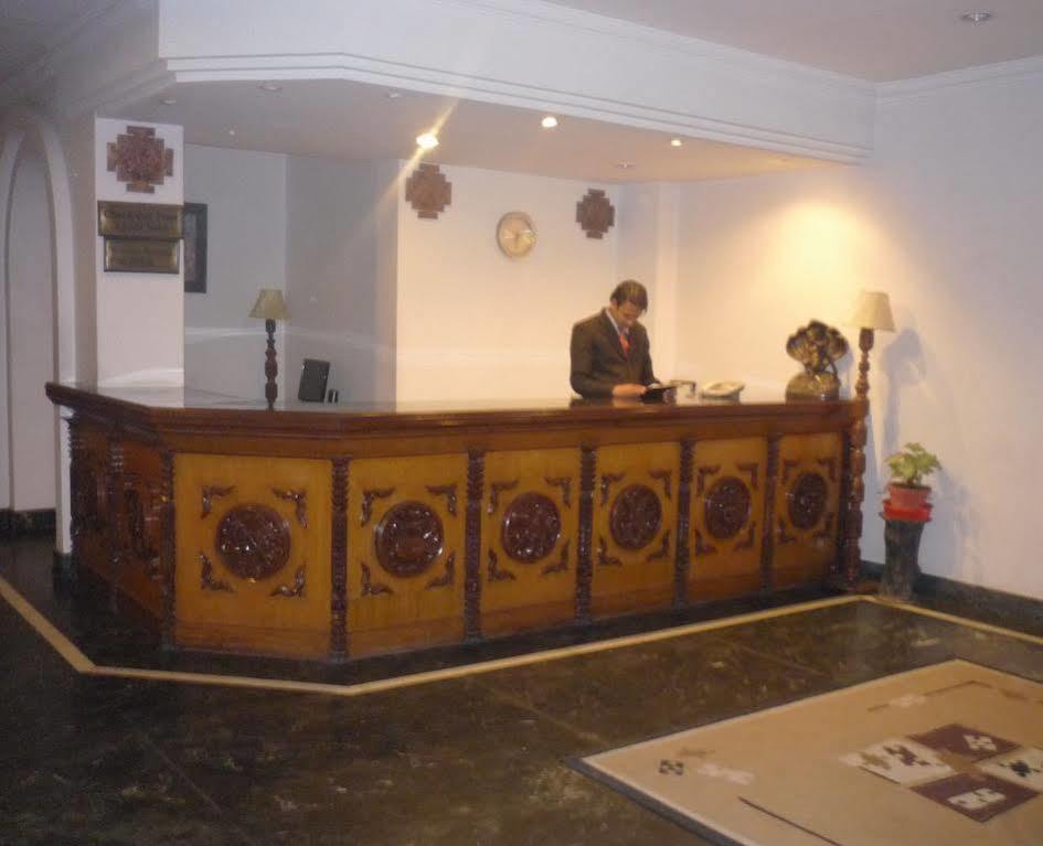 Kathmandu Prince Hotel מראה חיצוני תמונה