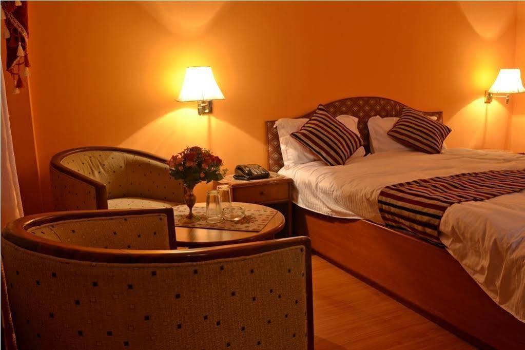 Kathmandu Prince Hotel מראה חיצוני תמונה